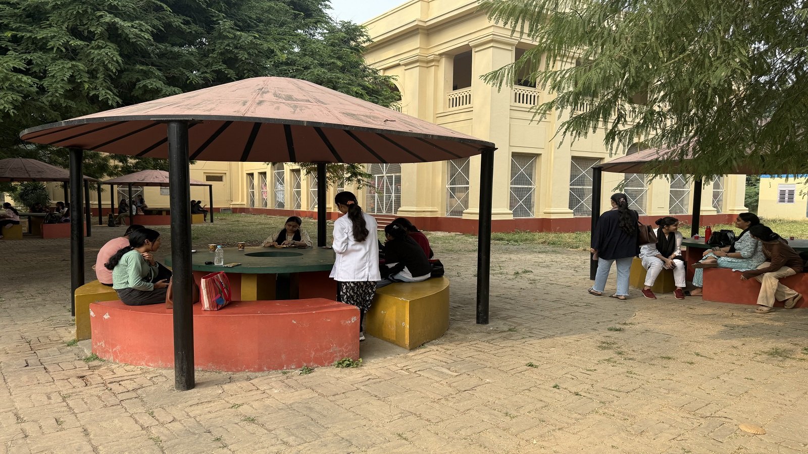 Gallery Image 13